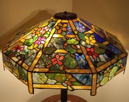 Nasturtium Pattern Lamp